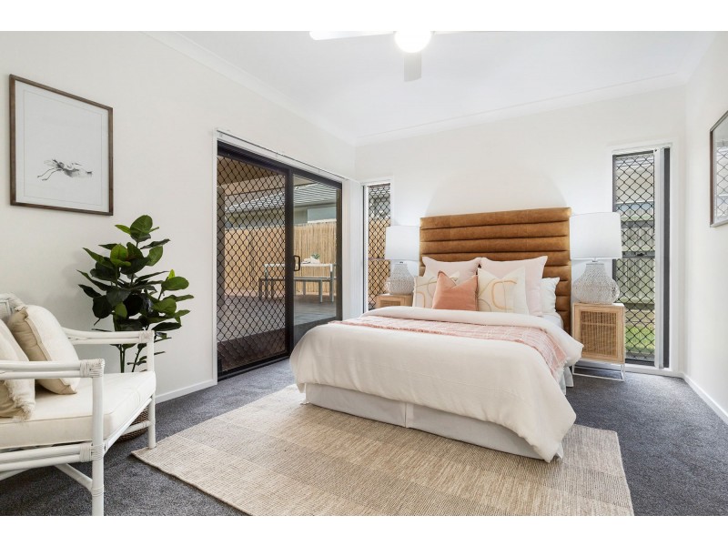 21 Speckled Circuit, Springfield Lakes QLD 4300