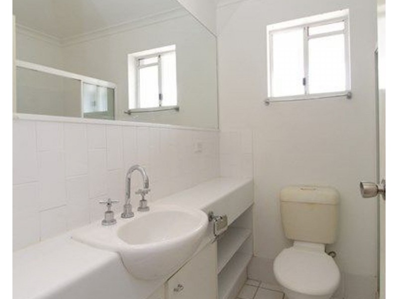 8/77 Sherwood Road, Toowong QLD 4066