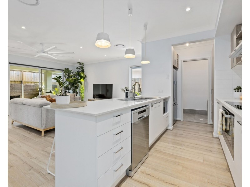89 Roberts Crescent, Bellbird Park QLD 4300