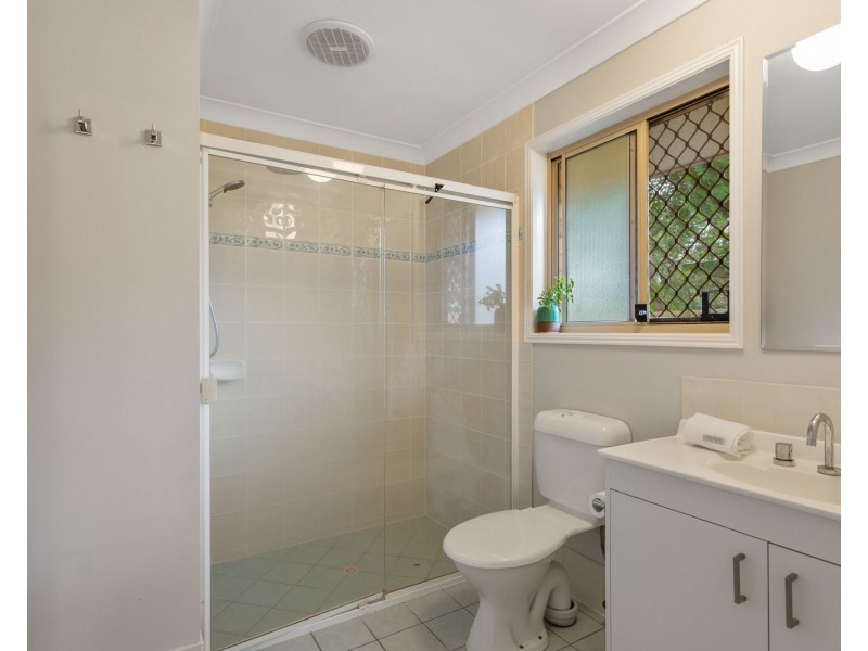 13 Azure Street, Goodna QLD 4300