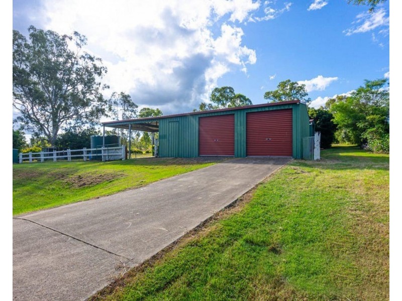 33 Ruby Crescent, Willowbank QLD 4306