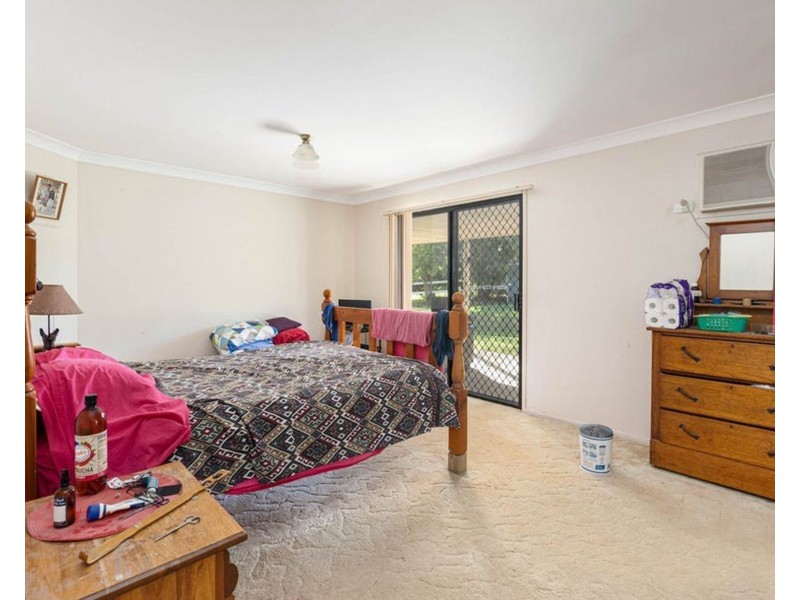 33 Ruby Crescent, Willowbank QLD 4306
