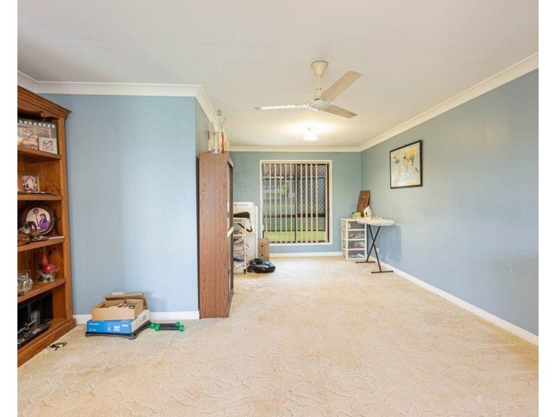 33 Ruby Crescent, Willowbank QLD 4306