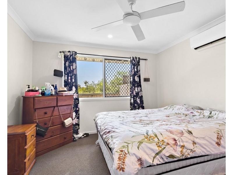 38 Hoist Court, Augustine Heights QLD 4300