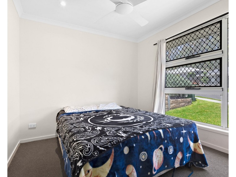 38 Hoist Court, Augustine Heights QLD 4300