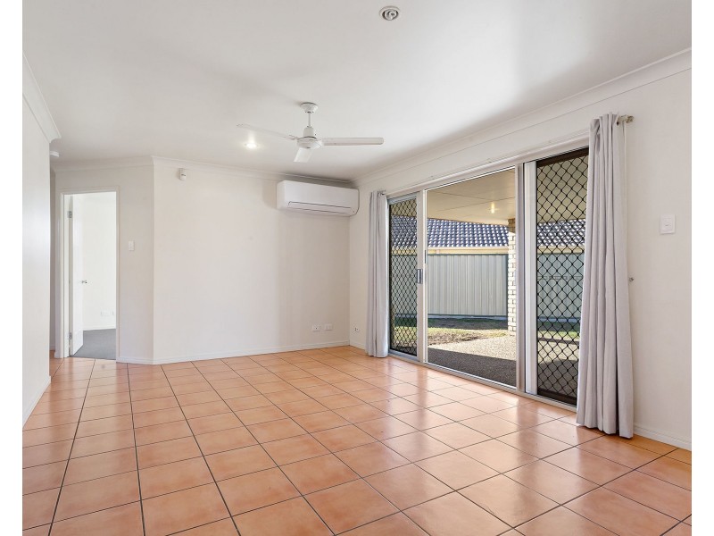 22 Beccaria Place, Doolandella QLD 4077