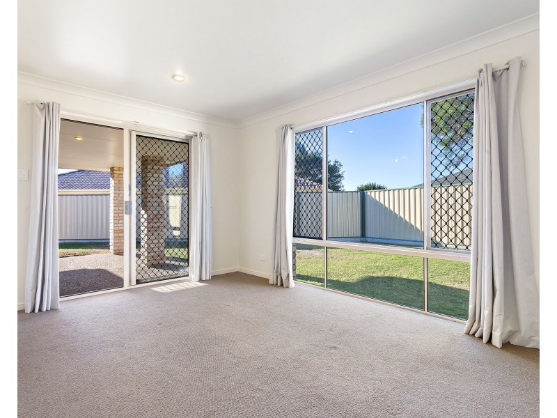 22 Beccaria Place, Doolandella QLD 4077