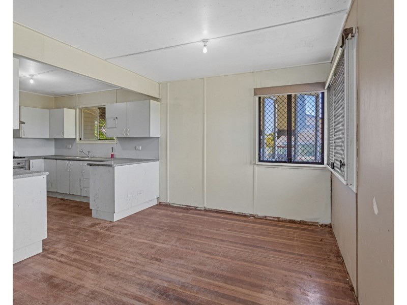 9 Coverack Street, Leichhardt QLD 4305