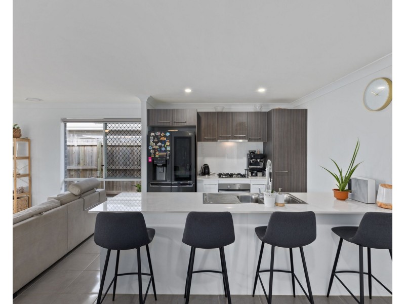 65 Naples Ct, Redbank QLD 4301