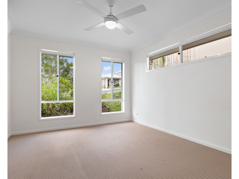 112 Lunar Circuit, Spring Mountain QLD 4124