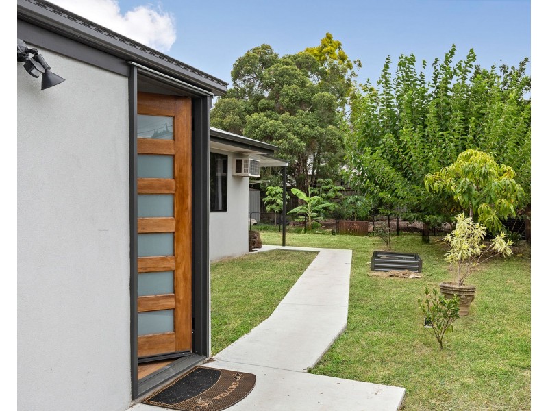 37 Selwyn Street, North Booval QLD 4304