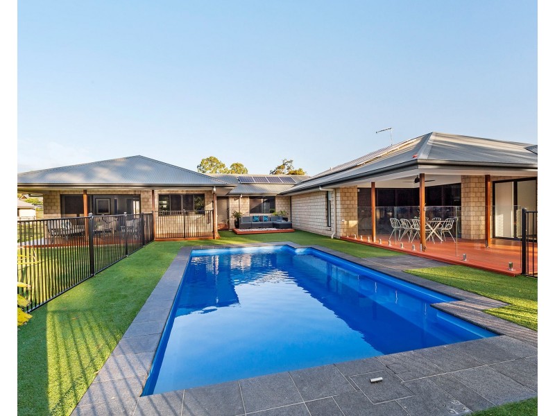 12-14 Baradine Close, Karalee QLD 4306