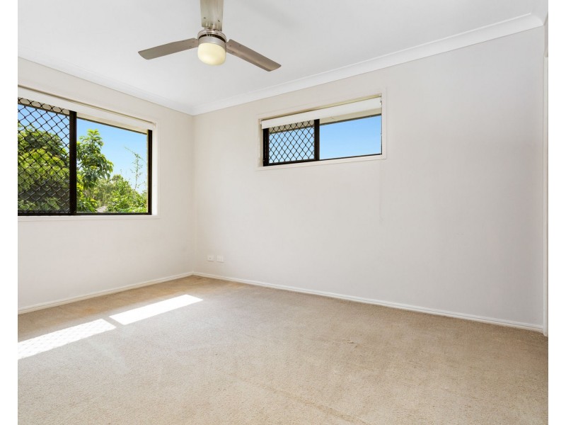 16 Jonic Drive, Goodna QLD 4300