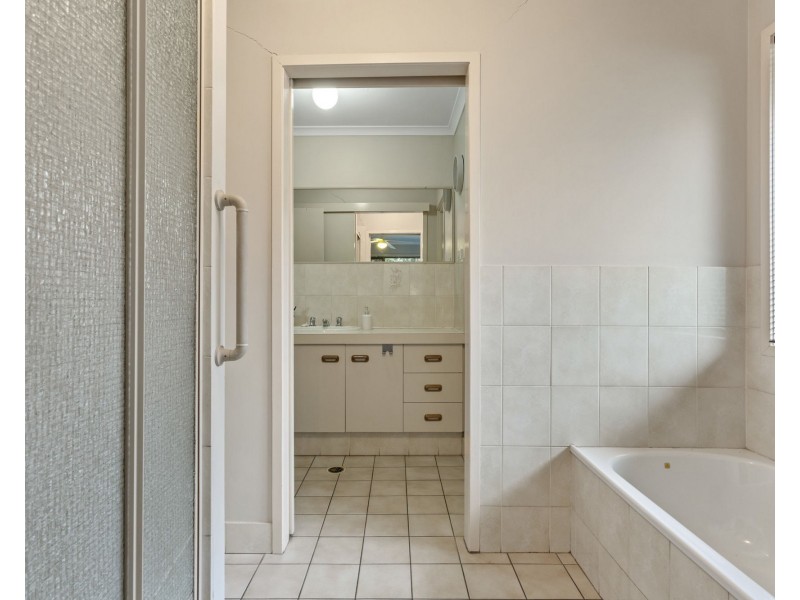 32 Langridge Street, Raceview QLD 4305