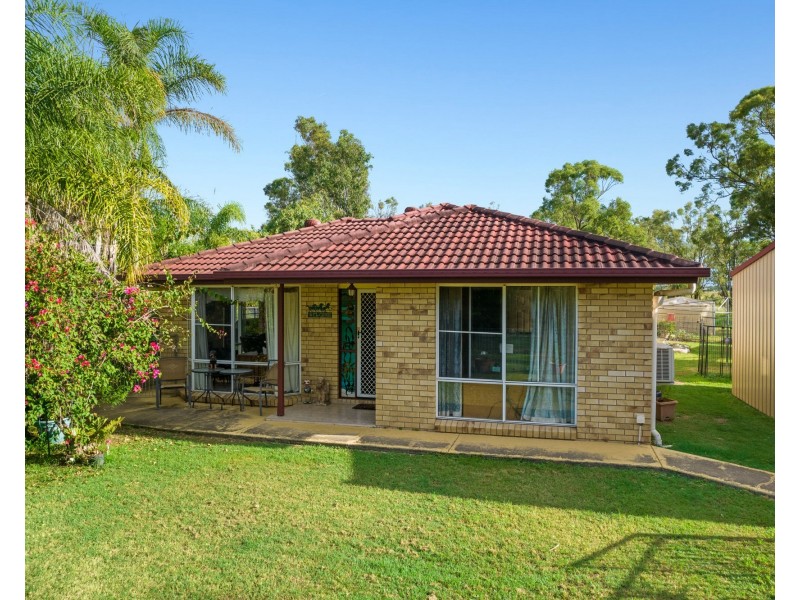 897 Clarendon Road, Lowood QLD 4311