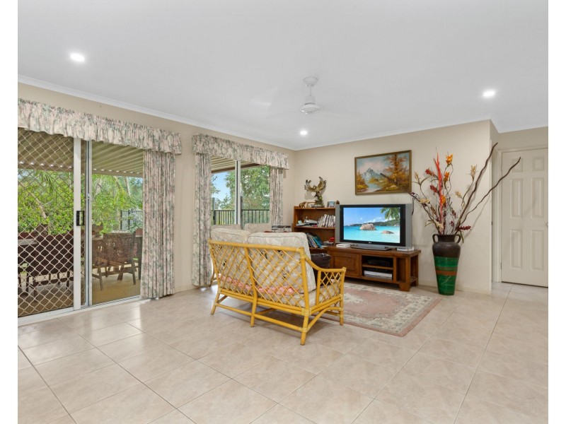 897 Clarendon Road, Lowood QLD 4311