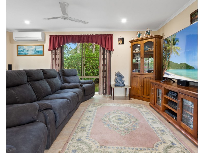 897 Clarendon Road, Lowood QLD 4311