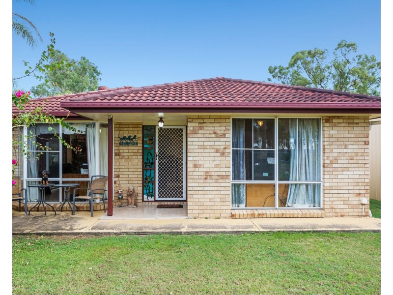 897 Clarendon Road, Lowood QLD 4311