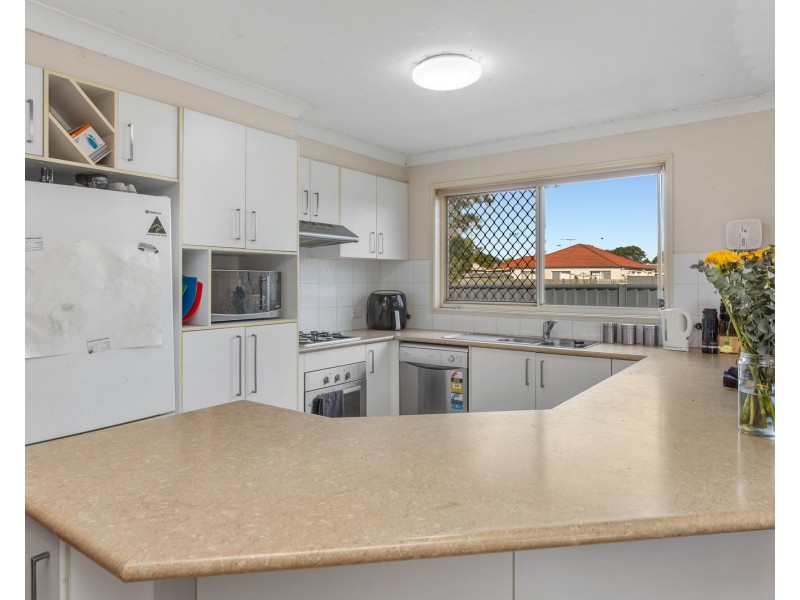 79 Vineyard Street, One Mile QLD 4305