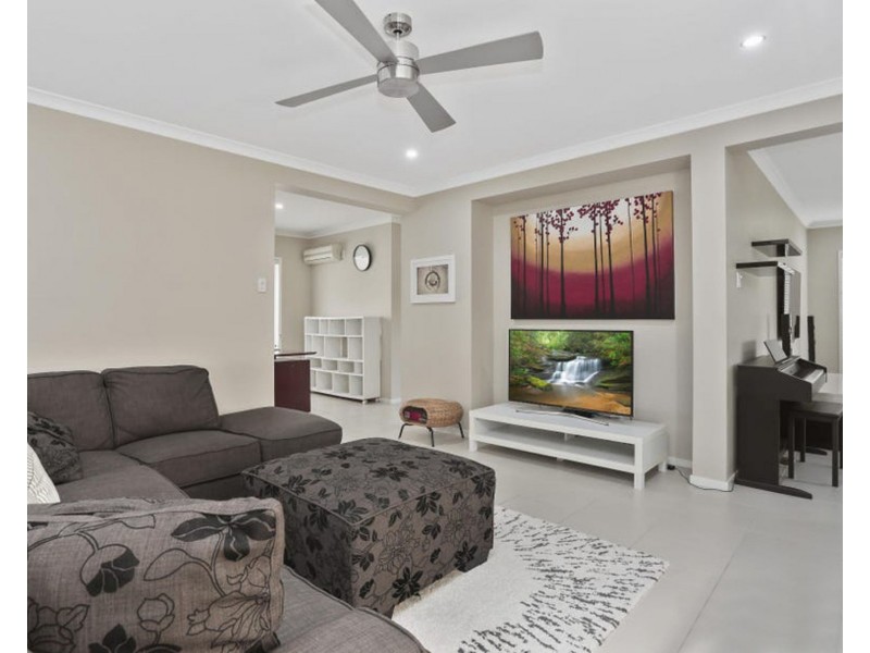 62 Anesbury St, Doolandella QLD 4077