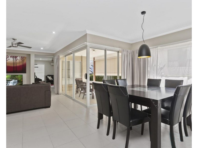 62 Anesbury St, Doolandella QLD 4077