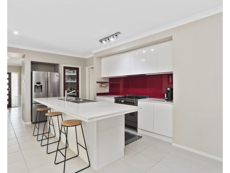 62 Anesbury St, Doolandella QLD 4077