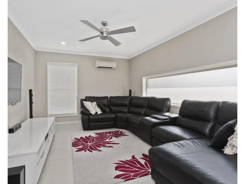 62 Anesbury St, Doolandella QLD 4077