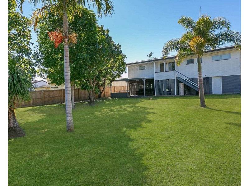 12 Tarcoola Street, East Ipswich QLD 4305