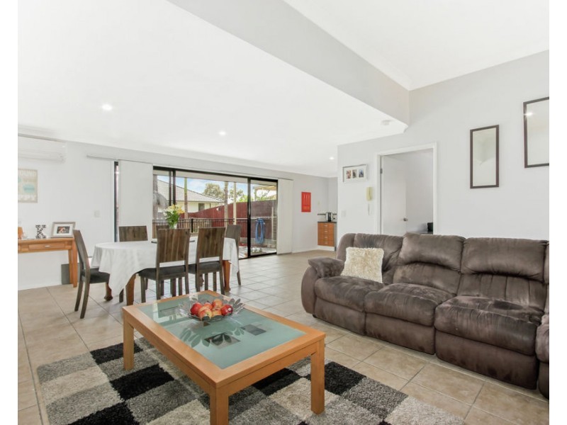 9 Forest Ridge Court, Springfield Lakes QLD 4300