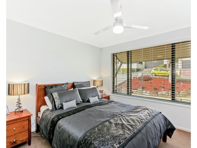 9 Forest Ridge Court, Springfield Lakes QLD 4300