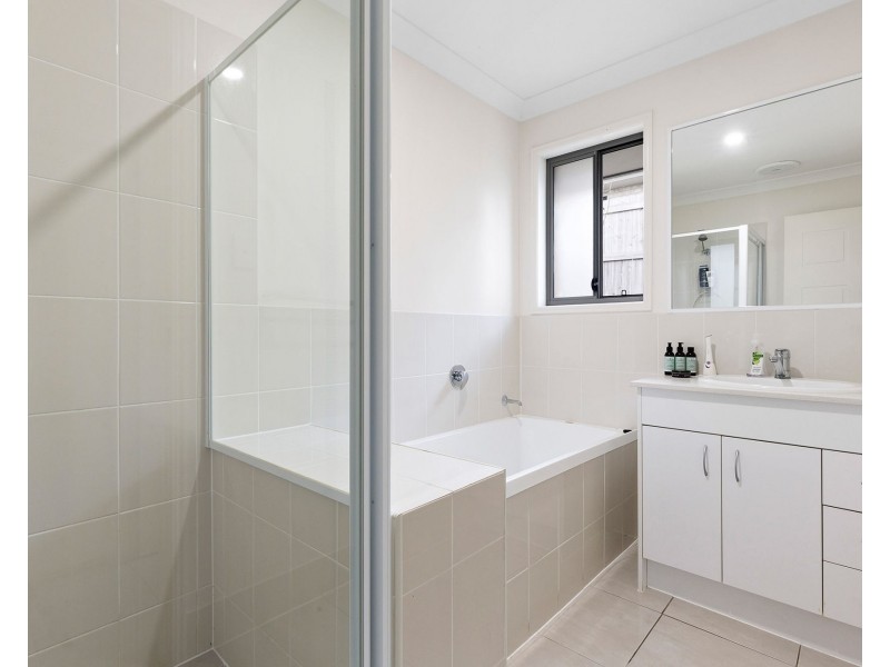 31 Neptune Crescent, Brassall QLD 4305