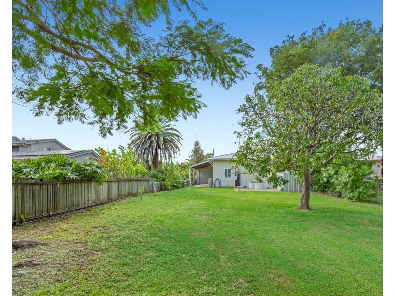 20 Vernon Street, Ipswich QLD 4305