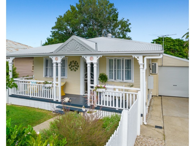 20 Vernon Street, Ipswich QLD 4305