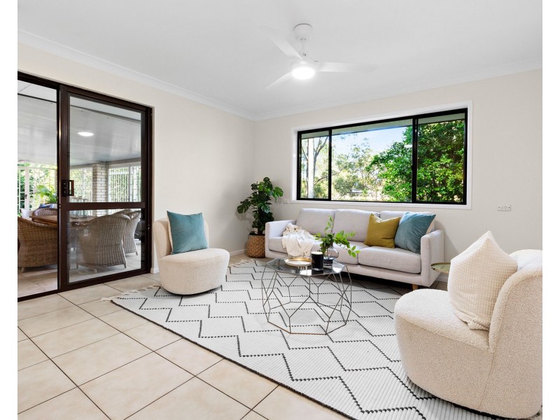 206 Grandview Road, Pullenvale QLD 4069