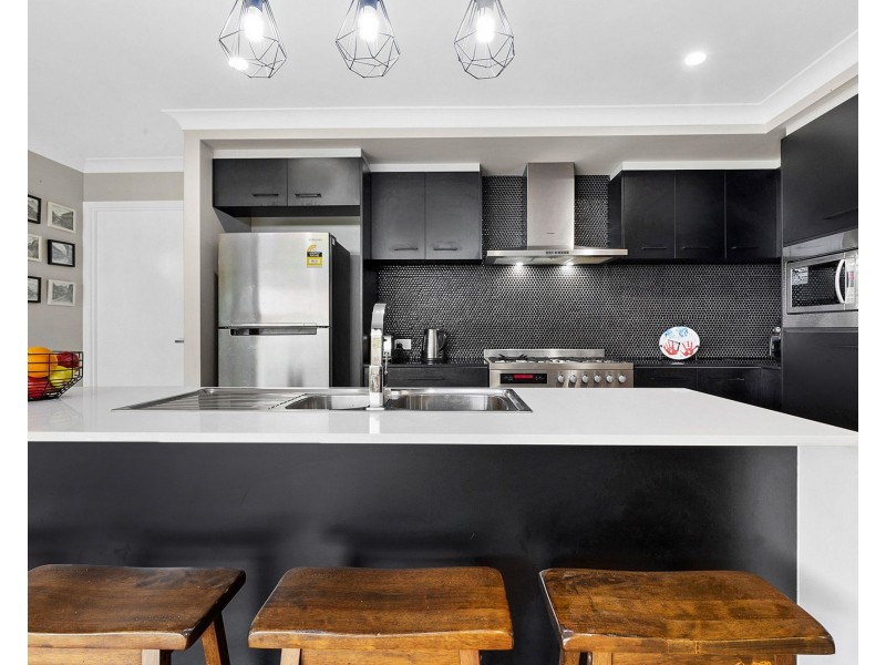 13 Glendale Crescent, Heathwood QLD 4110