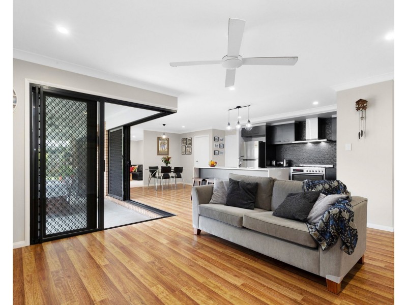 13 Glendale Crescent, Heathwood QLD 4110