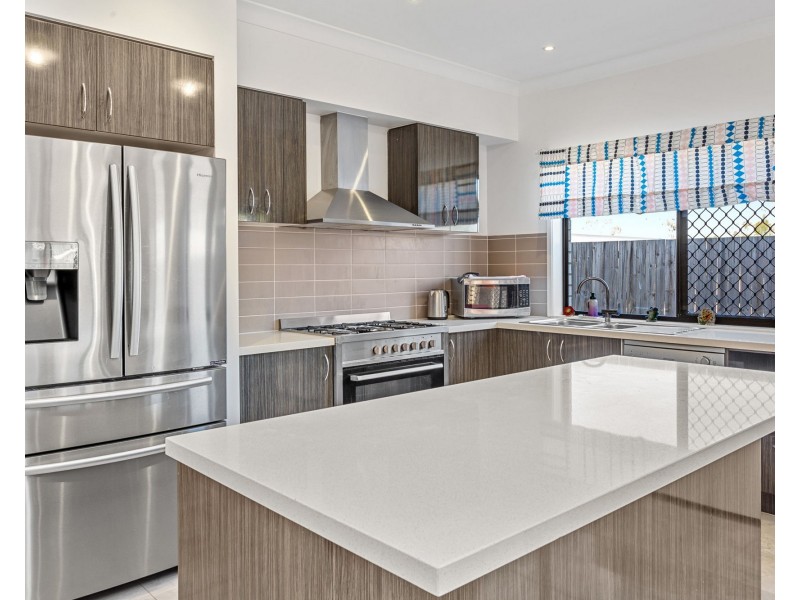 34 Sienna Circuit, Yarrabilba QLD 4207