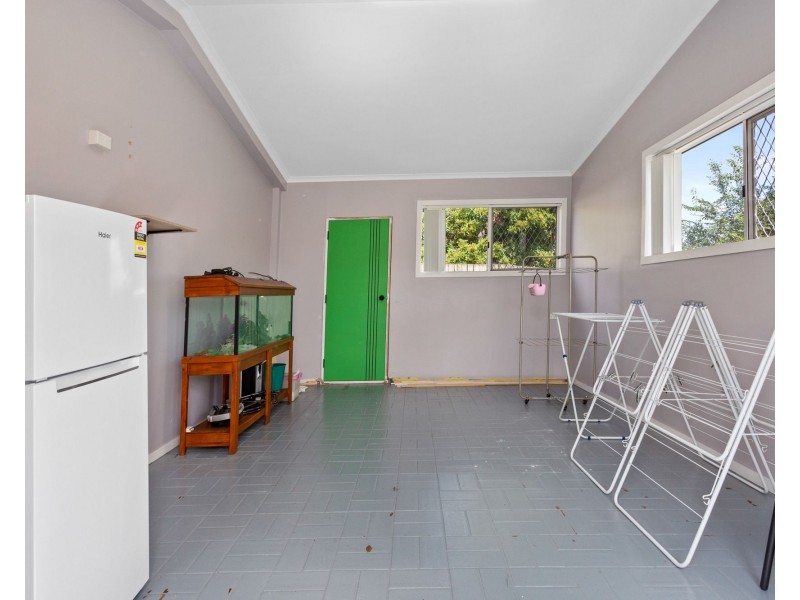 12 Muriel Avenue, Ellen Grove QLD 4078