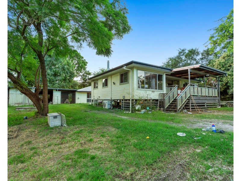 29 Kirk Street, Bundamba QLD 4304