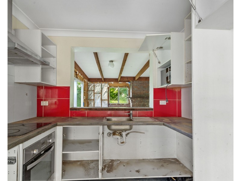 29 Kirk Street, Bundamba QLD 4304