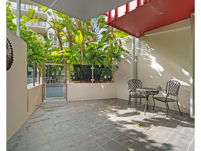 2/12 MAIDSTONE ST, Kelvin Grove QLD 4059
