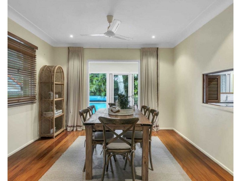 71 Highland Terrace, St Lucia QLD 4067