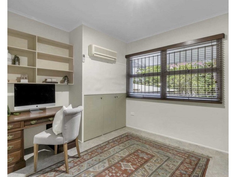 71 Highland Terrace, St Lucia QLD 4067