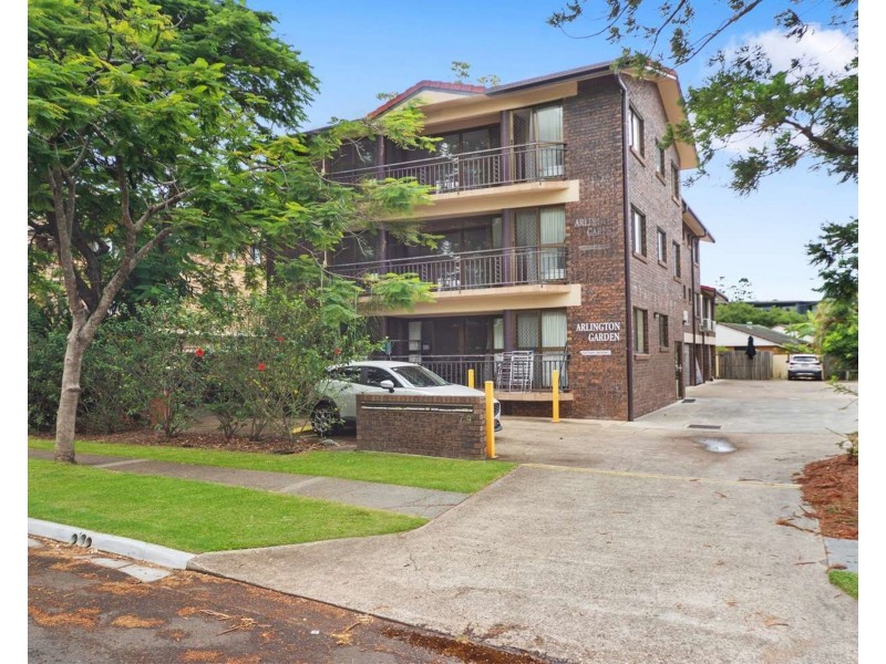 2/79 MACQUARIE ST, St Lucia QLD 4067