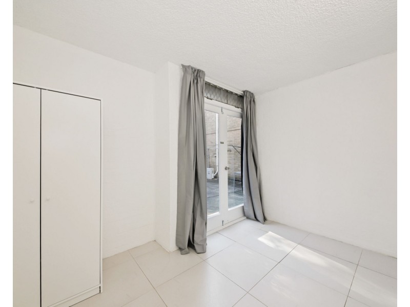 7/59 SANDFORD ST, St Lucia QLD 4067