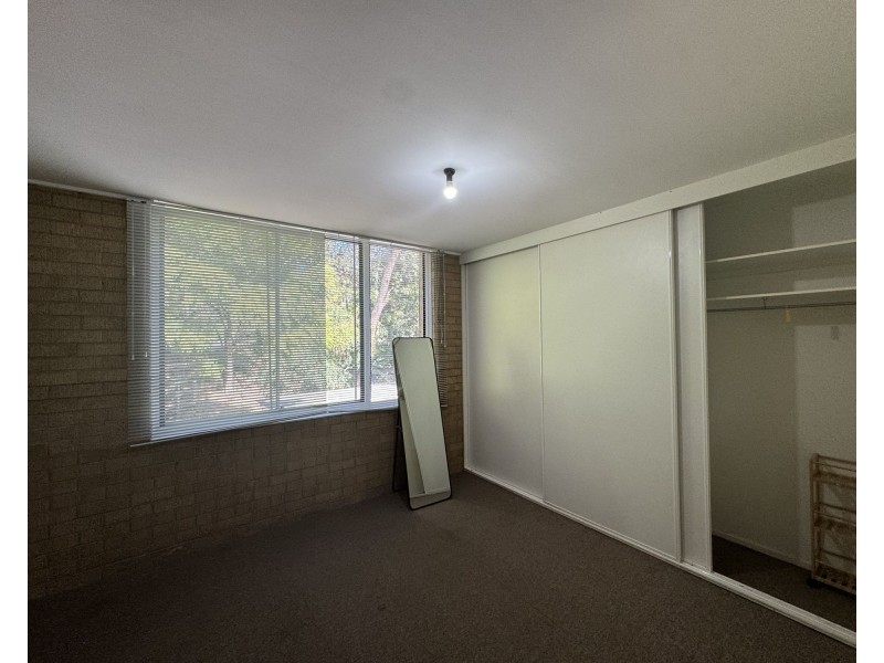 12/59 SANDFORD ST, St Lucia QLD 4067