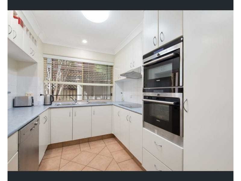 Bardon QLD 4065