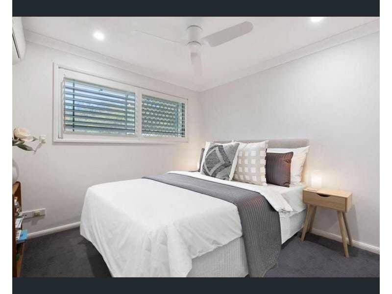 Bardon QLD 4065