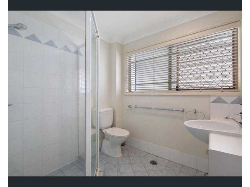 Bardon QLD 4065
