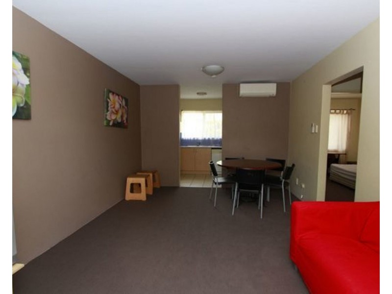 1/8 JEPHSON ST, Toowong QLD 4066